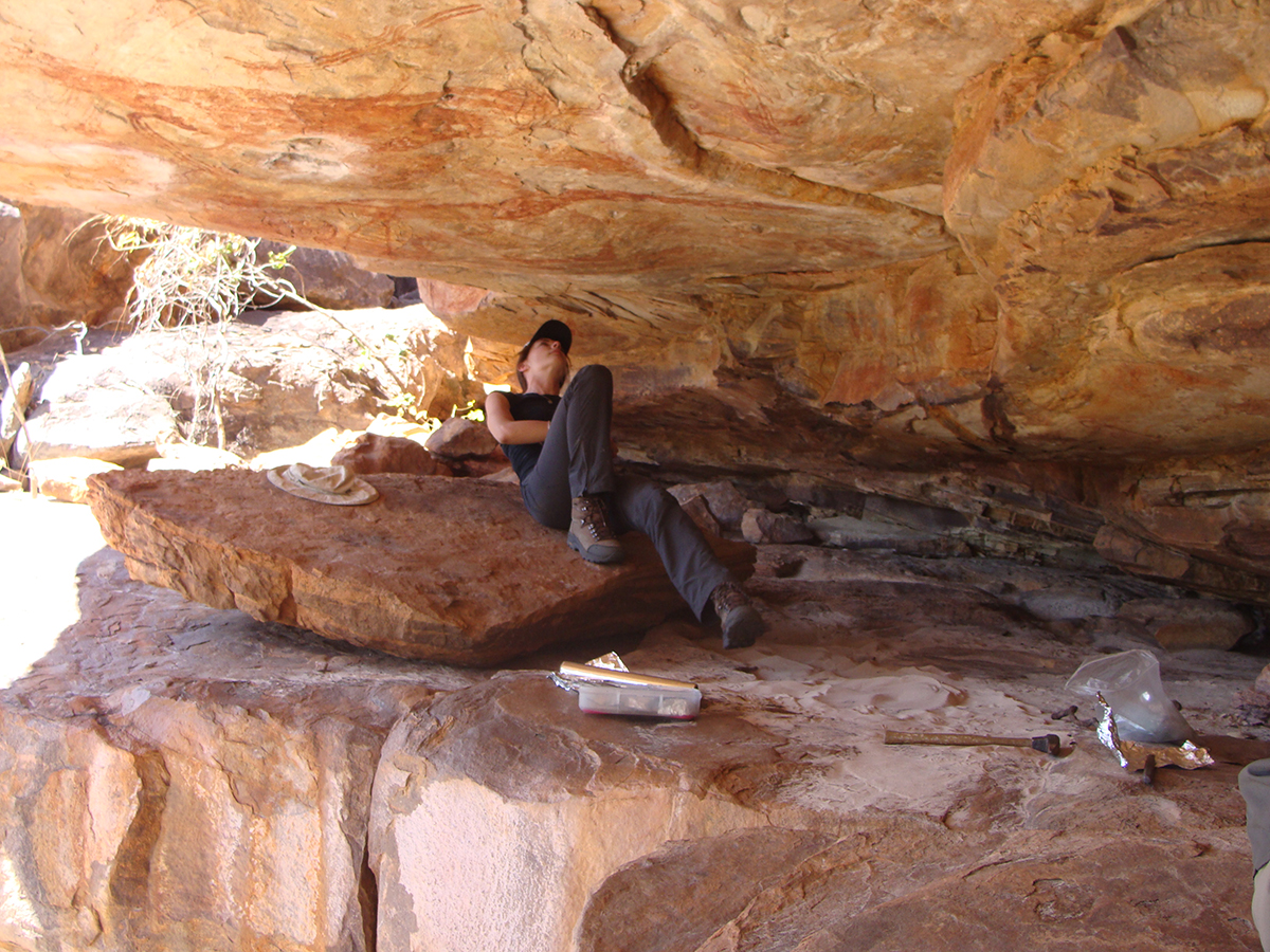 main image for article: Surface coatings on Aboriginal rock art provide insights into climate environment